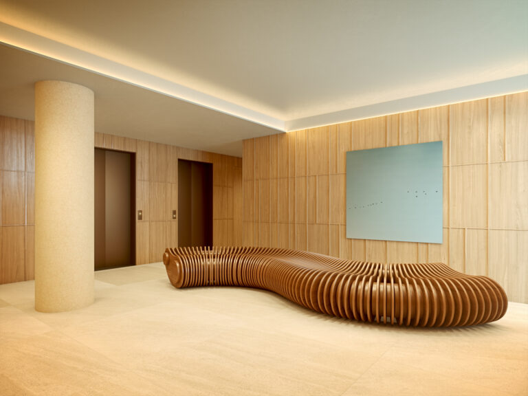 ALM_06_Lobby_R02_00a_LR