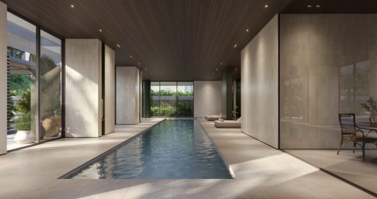 PISCINA INDOOR